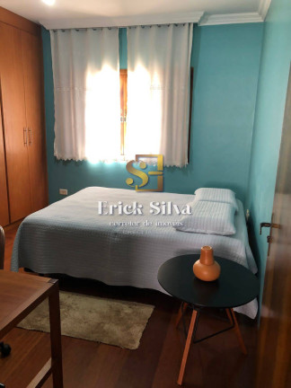 Imagem Casa com 3 Quartos à Venda, 307 m² em City Bussocaba - Osasco Imagem Casa com 3 Quartos à Venda, 307 m² em City Bussocaba - Osasco