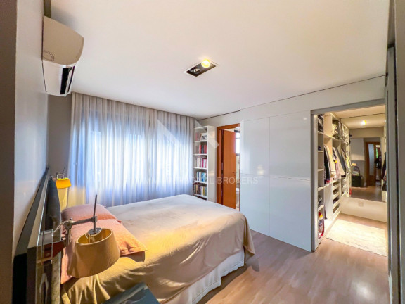 Imagem Apartamento com 3 Quartos à Venda, 168 m² em Rio Branco - Porto Alegre