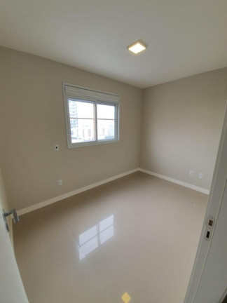 Imagem Imóvel com 3 Quartos à Venda, 180 m² em Kobrasol - São José Imagem Imóvel com 3 Quartos à Venda, 180 m² em Kobrasol - São José