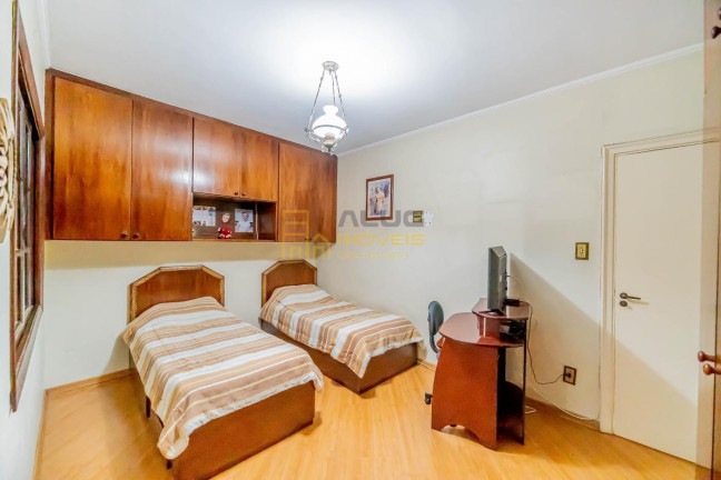 Imagem Casa com 3 Quartos à Venda, 246 m² em Cipava - Osasco