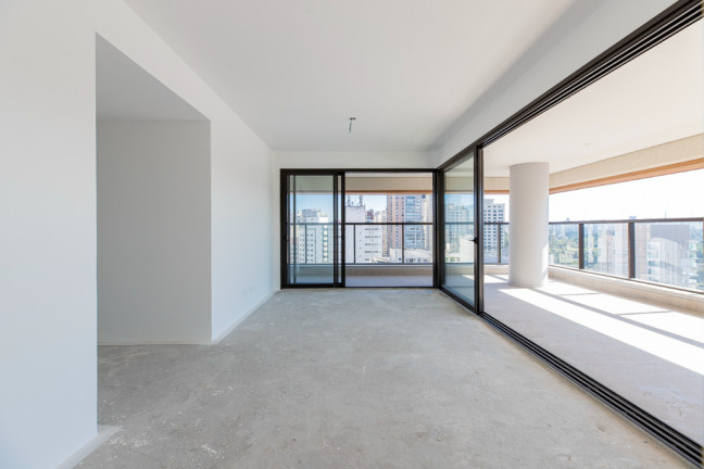 Imagem Imóvel com 3 Quartos à Venda, 153 m² em Moema - São Paulo Imagem Imóvel com 3 Quartos à Venda, 153 m² em Moema - São Paulo