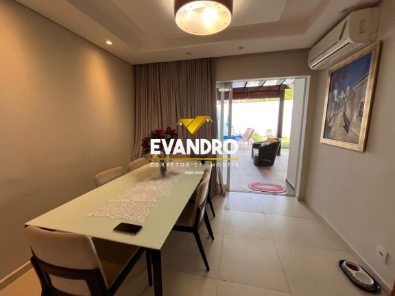 Imagem Casa com 3 Quartos à Venda, 250 m² em Jardim Imperial - Cuiabá
