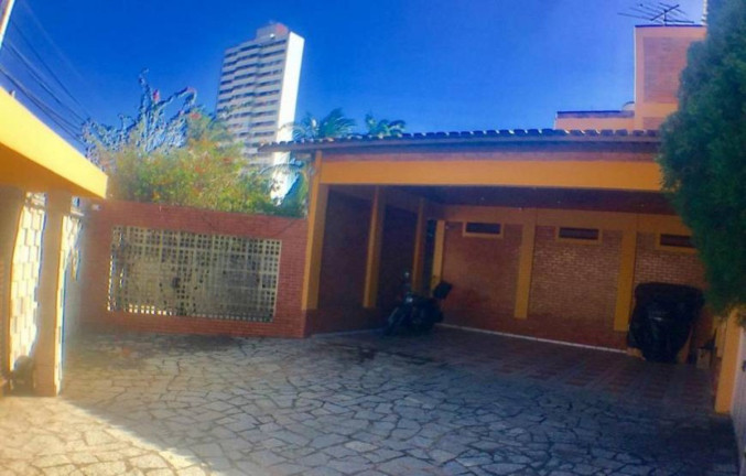 Imagem Casa com 6 Quartos à Venda, 550 m² em Capim Macio - Natal Imagem Casa com 6 Quartos à Venda, 550 m² em Capim Macio - Natal