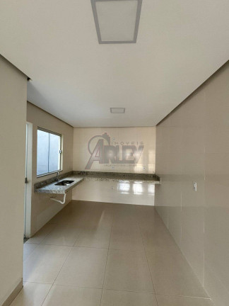 Imagem Casa com 2 Quartos à Venda, em Jaraguá - Montes Claros Imagem Casa com 2 Quartos à Venda, em Jaraguá - Montes Claros