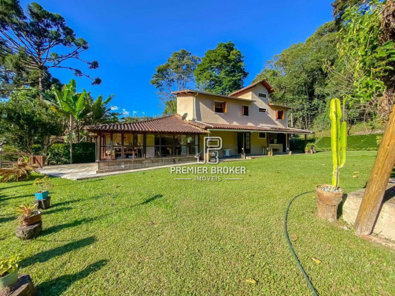 Casa com 4 Quartos à Venda, 200 m² em Vargem Grande - Teresópolis