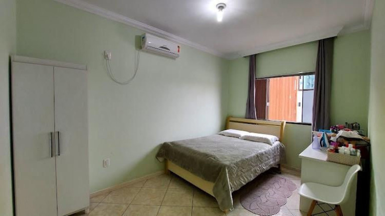 Imagem Casa com 4 Quartos à Venda, 280 m² em Tabuleiro - Camboriú Imagem Casa com 4 Quartos à Venda, 280 m² em Tabuleiro - Camboriú