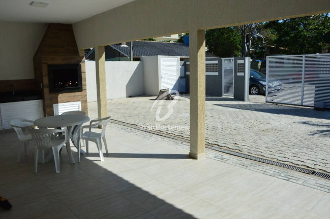Imagem Casa com 4 Quartos para Temporada, em Canto Grande - Bombinhas Imagem Casa com 4 Quartos para Temporada, em Canto Grande - Bombinhas