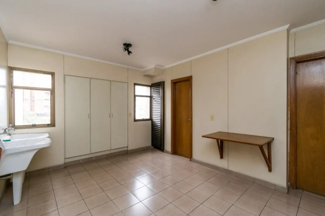Imagem Imóvel com 4 Quartos à Venda, 370 m² em Morumbi - São Paulo Imagem Imóvel com 4 Quartos à Venda, 370 m² em Morumbi - São Paulo