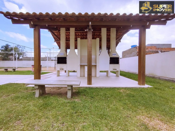 Imagem Apartamento com 2 Quartos à Venda, 45 m² em Três Vendas - Pelotas