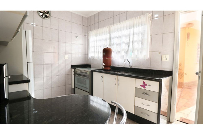 Imagem Casa com 4 Quartos à Venda, 179 m² em Butantã - São Paulo Imagem Casa com 4 Quartos à Venda, 179 m² em Butantã - São Paulo