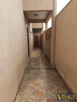 Imagem Casa com 3 Quartos à Venda, em Jd. Maria Amelia Ii - Jacareí Imagem Casa com 3 Quartos à Venda, em Jd. Maria Amelia Ii - Jacareí