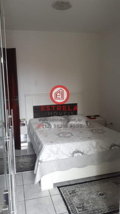 Imagem Casa com 4 Quartos à Venda, 127 m² em Parque Santo Antônio - Jacareí Imagem Casa com 4 Quartos à Venda, 127 m² em Parque Santo Antônio - Jacareí