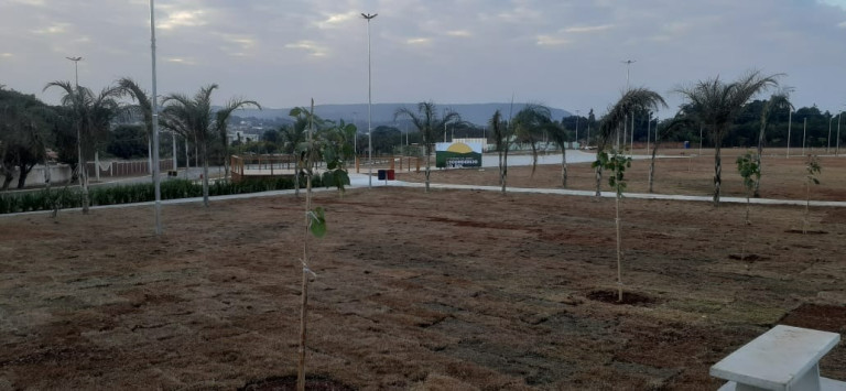 Imagem Imóvel com 3 Quartos à Venda, 341 m² em Araçoiaba Da Serra - Araçoiaba Da Serra Imagem Imóvel com 3 Quartos à Venda, 341 m² em Araçoiaba Da Serra - Araçoiaba Da Serra