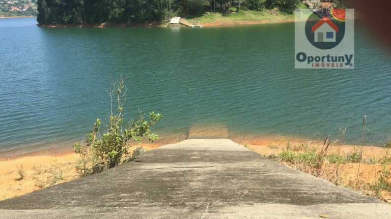 Imagem Imóvel com 3 Quartos à Venda, 5.000 m² em Centro - Igaratá