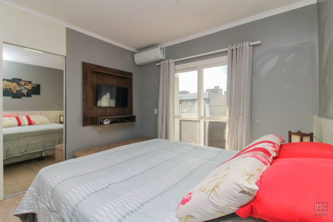 Imagem Casa de Condomínio com 3 Quartos à Venda, 122 m² em Hípica - Porto Alegre