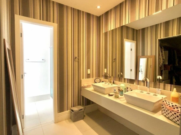 Imagem Casa de Condomínio com 4 Quartos à Venda, 400 m² em Itanhangá - Rio De Janeiro