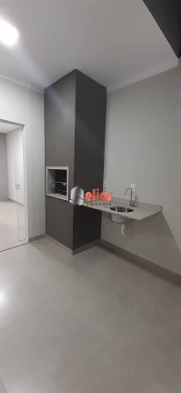 Imagem Casa com 3 Quartos à Venda, 108 m² em Jardim Solange - Bauru Imagem Casa com 3 Quartos à Venda, 108 m² em Jardim Solange - Bauru