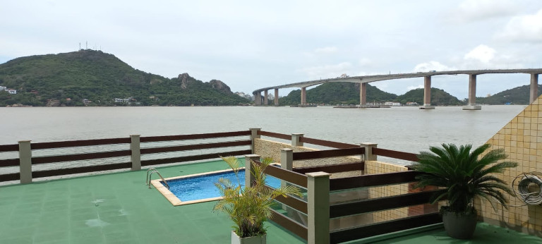 Imagem Casa com 4 Quartos à Venda, 600 m² em Ilha Do Boi - Vitória