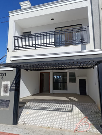 Imagem Sobrado com 3 Quartos à Venda, 172 m² em Dom Bosco - Itajaí