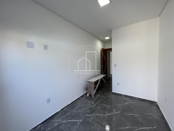 Imagem Casa com 3 Quartos à Venda, 163 m² em São João Do Rio Vermelho - Florianópolis Imagem Casa com 3 Quartos à Venda, 163 m² em São João Do Rio Vermelho - Florianópolis