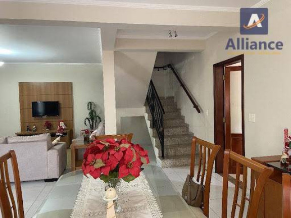 Casa com 3 Quartos à Venda, 230 m² em Jardim Niero - Louveira