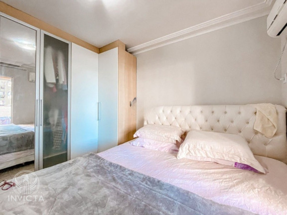 Imagem Apartamento com 3 Quartos à Venda, 140 m² em Centro - Balneário Camboriú Imagem Apartamento com 3 Quartos à Venda, 140 m² em Centro - Balneário Camboriú