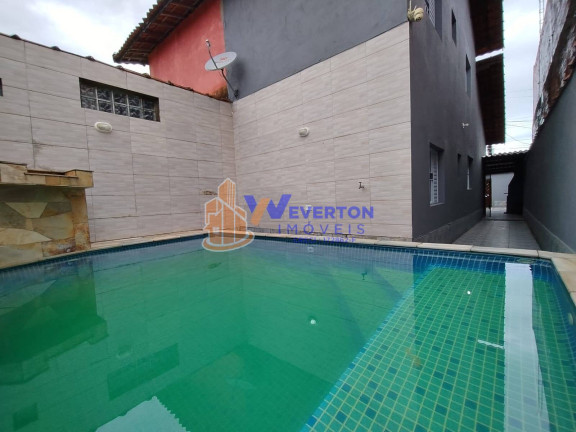 Casa com 3 Quartos à Venda,  em Bairro Itaoca - Mongaguá
