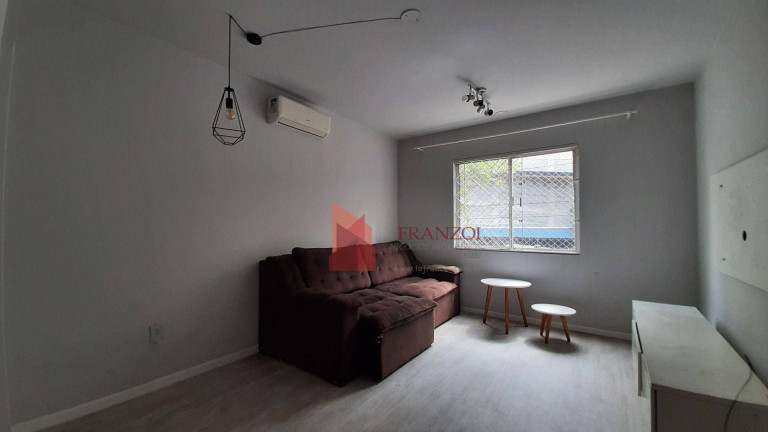 Apartamento com 2 Quartos para Alugar, 70 m² em Centro - Balneário Camboriú