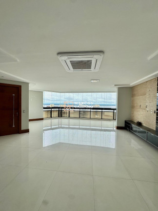 Imóvel com 4 Quartos à Venda, 203 m² em Umarizal - Belém