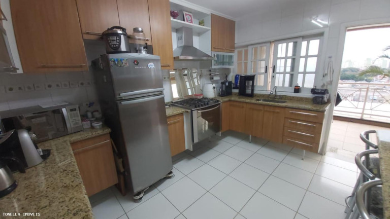 Imagem Casa com 3 Quartos à Venda, 300 m² em Rochdale - Osasco