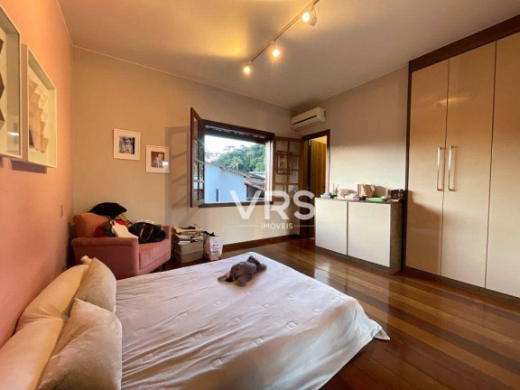 Imagem Casa com 3 Quartos à Venda, 231 m² em Panorama - Teresópolis Imagem Casa com 3 Quartos à Venda, 231 m² em Panorama - Teresópolis