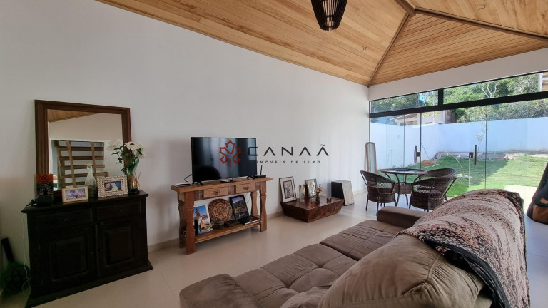Imagem Casa de Condomínio com 3 Quartos à Venda, 188 m² em Caravelas - Armação Dos Búzios