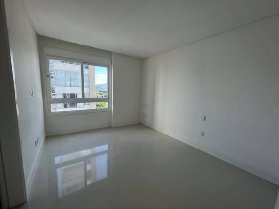 Imagem Apartamento com 3 Quartos à Venda, 157 m² em Centro - Balneário Camboriú