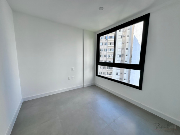 Imagem Apartamento com 2 Quartos à Venda, 92 m² em Centro - Florianópolis