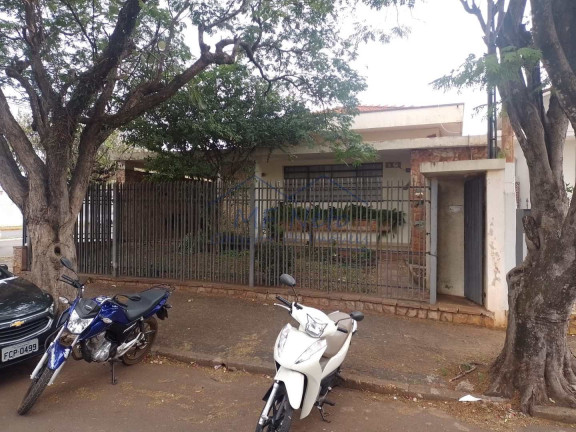 Imagem Imóvel Comercial à Venda, 294 m² em Centro - Pirassununga Imagem Imóvel Comercial à Venda, 294 m² em Centro - Pirassununga