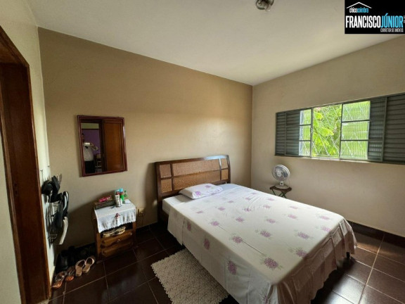 Imagem Casa com 4 Quartos à Venda, 464 m² em Setor Campinas - Goiânia