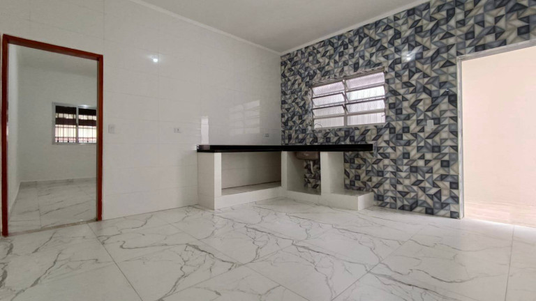 Imagem Casa com 2 Quartos à Venda, 112 m² em Caiçara - Praia Grande Imagem Casa com 2 Quartos à Venda, 112 m² em Caiçara - Praia Grande