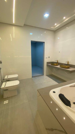 Imagem Sobrado com 4 Quartos à Venda, 274 m² em Goiânia
