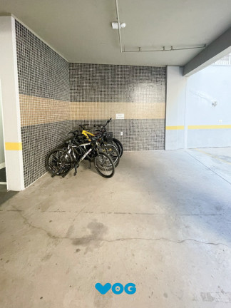 Imagem Imóvel com 1 Quarto à Venda, 30 m² em Centro Histórico - Porto Alegre Imagem Imóvel com 1 Quarto à Venda, 30 m² em Centro Histórico - Porto Alegre