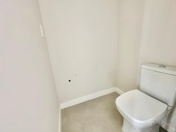Imagem Apartamento com 1 Quarto à Venda,  em Centro - Florianópolis