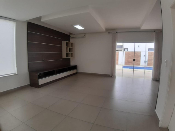 Imagem Casa de Condomínio com 3 Quartos à Venda, 250 m² em Tremembe - Tremembé Imagem Casa de Condomínio com 3 Quartos à Venda, 250 m² em Tremembe - Tremembé