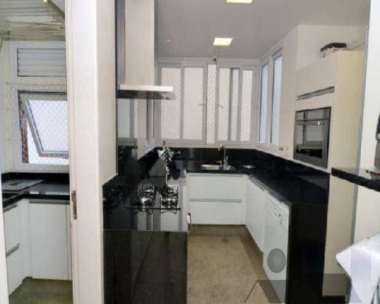 Imagem Apartamento com 2 Quartos à Venda, 134 m² em Pinheiros - São Paulo Imagem Apartamento com 2 Quartos à Venda, 134 m² em Pinheiros - São Paulo