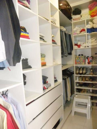 Imagem Casa com 4 Quartos à Venda, 380 m² em Buraquinho - Lauro De Freitas Imagem Casa com 4 Quartos à Venda, 380 m² em Buraquinho - Lauro De Freitas