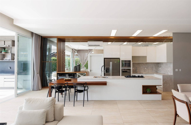 Imagem Casa com 4 Quartos à Venda, 450 m² em Camboriú