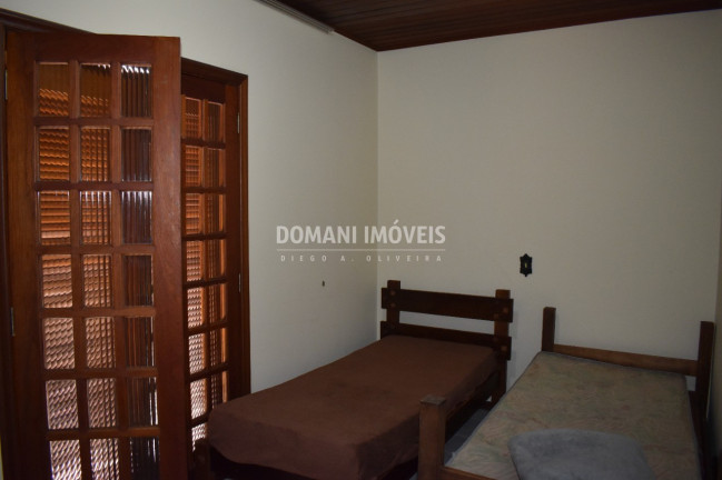Imagem Casa com 4 Quartos à Venda, 173 m² em Região Do Jaguaribe - Campos Do Jordão