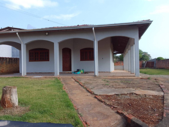Imagem Casa com 3 Quartos à Venda, 850 m² em Centro - Capela Do Alto Imagem Casa com 3 Quartos à Venda, 850 m² em Centro - Capela Do Alto