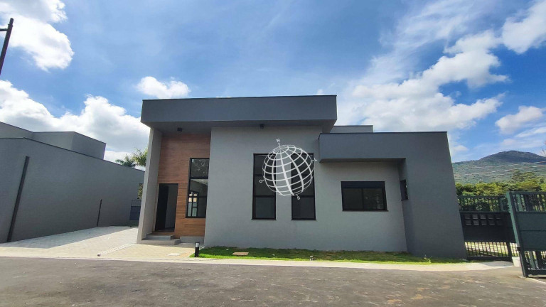 Casa com 3 Quartos à Venda, 111 m² em Chácaras Interlagos - Atibaia