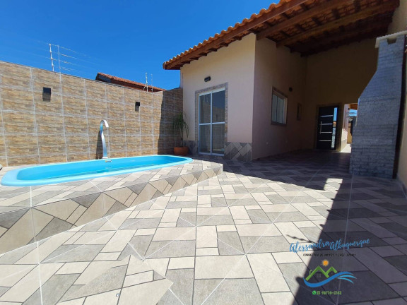 Casa com 2 Quartos à Venda, 72 m² em Jd Suarão - Itanhaém