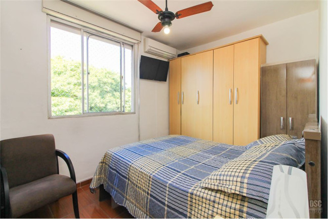 Imagem Imóvel com 3 Quartos à Venda,  em Vila Nova - Porto Alegre