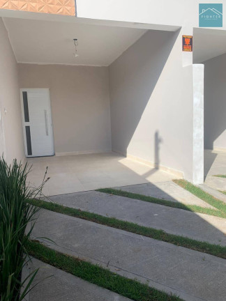 Imagem Casa com 2 Quartos à Venda, 96 m²